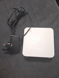 Huawei B311-221 4G LTE Wireless Router with Power Adapter