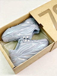 รองเท้า Adidas Yeezy 700 V2 “Static”IF-4 37