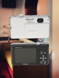 Panasonic LUMIX CCD 復古相機｜銀色