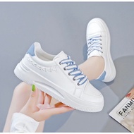 Women's sneakers, women's cute shoes, women's white shoes, latest women's shoes