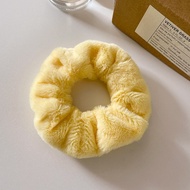 Gratis Ongkir - Ikat Rambut Scrunchie Korea / Kunciran Cepol Rambut Lingkar Besar Bulu Lembut Motif