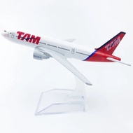 Display 16CM B-777 B777 Brazil TAM AirLines Alloy Passenger Aircraft Toys Model Airplane Collection 