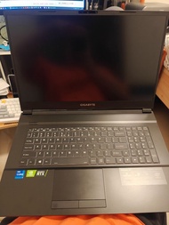 GIGABYTE G7 MD 17吋電競筆電 （i7 11800h + 3050Ti + 16GB + 1TB)