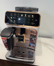飛利浦意式全自動咖啡機EP5144濃縮現磨Lattego一鍵卡布奇諾，歐洲進口，可做12種美味的咖啡飲品！ 買來閒置開，功能一切完好#Philips飛利浦