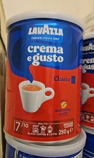 $120／2罐，Lavazza Crema e Gusto Classico 經典奶香研磨咖啡粉採用 250g 罐裝，強度為 7/10。品牌與款式： Lavazza Crema e Gusto Cla