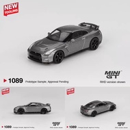 MINIGT 1089 #1: 64 Nissan Nissan GT-R R35 NISMO CRS Version Gray Alloy Car Model Ready Stock Free Sh