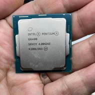 Intel Pentium gold g6400 processor and box
