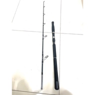 TORIKUMU FUNE 5‘6kaki pe3-5 solid rod bottom laut spinning rod