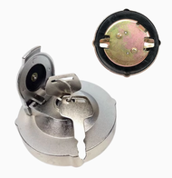 เครื่องเจาะ XCMG ชิ้นส่วน XE55 XE60สล็อตสองช่องฝาครอบถังดีเซล XE65DA XE75D ฝาครอบถังน้ำมัน XE80 XE85