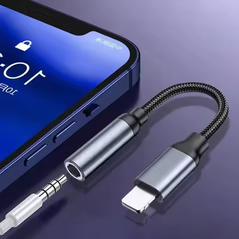 8 Pin to 3.5mm Jack AUX Cable Male to Female Adapter Headphone Connector Audio Splitter for iPhone 1