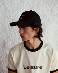 (Leisure Projects) LEISURE PROJECTS LOGO CAP หมวกทรงเบลบอลผ้า twill ฝอกสี ปักลาย graphic โลโก้ Le