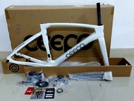 包CERAMICSPEED中軸BB！全新日本🇯🇵CEEPO STINGER Size s 車架珠光白特別版