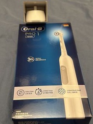 Oral-B PRO 1 1000 電動牙刷的充電器