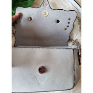 ♞,♘For reference only Pre-loved Dusto cute sling bag