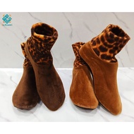 Kasut Tawaf Baldu Tinggi | Stokin Tawaf Baldu Cheeta | Floor Socks | Haji Umrah