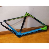 Pardus Super 5 Size 480 carbon road bike frame (no fork) used less than 1000km