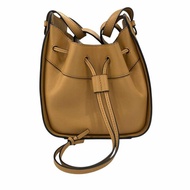 LOEWE 羅威 HAMMOCK MINI 皮革 吊床包 淺棕色