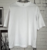 UNIQLO U 日本品牌AIRism材質白色圓領短袖T恤