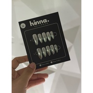 H26 - Silver mirror Nailbox