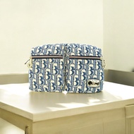 Henney bear-H1200รุ่น Bobbies ลาย London bear กระเป๋าสะพายข้าง ทรงสวยมาพร้อมสายครอสบอดี้