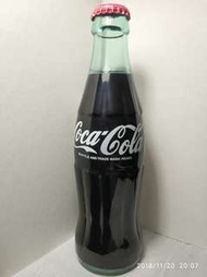1996年版全新"Coca-Cola"196ml 樽形FM收音機
