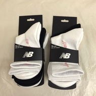 IU X New Balance HEREH collection 李知恩韓國演唱會 socks