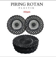 Piring Rotan Plastik Anyaman Lusinan Isi 12pcs / Piring Makan Praktis 1 Lusin