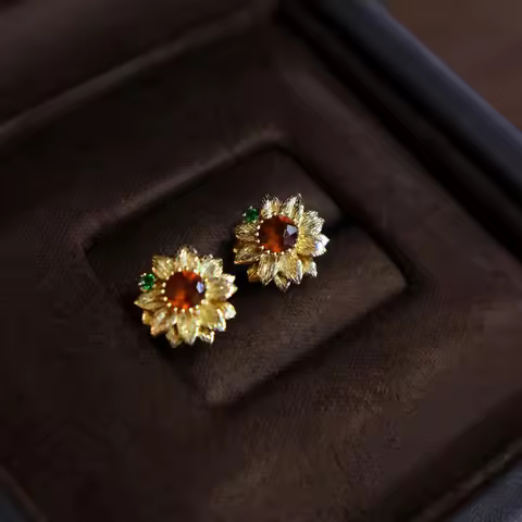 Huitan Noble Modern Flower Stud Earrings for Women Graceful Creative Ear Accessories Glamorous Tempe