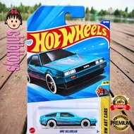 Hot Wheels DMC Delorean Retro Sports Car Diecastbiru