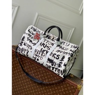 Cowhide All-Steel Chip Graffiti Travel Bag Unisex Travel Bag Men's Handbag Men's Shoulder Bag Men's 