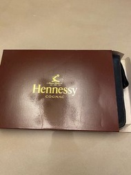 Hennessy COGNAC皮質拉鍊筆記本 免運