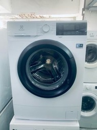 伊萊克斯 EW6S3706BL 7公斤1000轉 前置式纖薄型蒸氣洗衣機 #二手電器 #清倉大減價 #最新款 #香港二手 #二手洗衣機 #雪櫃 #搬屋 #傢俬 #家庭用品 #拆舊 #