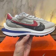 📸現拍 Sacai x Nike Vaporwaffle Royal Fuchsia 灰白  Size：36 36.5 37.5 38 38.5 39 40 40.5 41 42 42.5 43 44 44.5 45 46 （偏小一碼，直接拍大一碼）