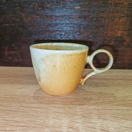 柴燒無釉白玉泥咖啡杯-鶯歌李玟叡