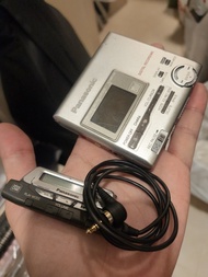 Panasonic SJ-MR100 MD 播放器 non tested 未測試過 不知好壞 無電 無MD 有線控