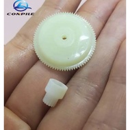 2pcs 81 15 Gear taji plastik untuk Grundig CN930 C6200 CN830 pemain audio dek kaset 6200 Automatik 1