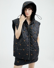 Kloset Design Bomber Hoodie เสื้อฮู้ดแขนกุดปักโลโก้ (AW23-TM001)