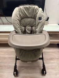 Combi Bedi High chair 安撫餐搖椅