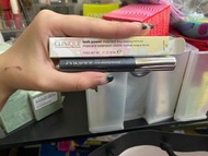 Clinique 睫毛膏