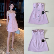 ป้าย Miralyn เดรสเกาะอกแต่งดีเทลด้วยน้องแมงปอกุ๊งกิ๊งน่ารักมากคะ เดรสทรงเข้ารูปใส่แล้วทรงสวยเป๊ะแน่น