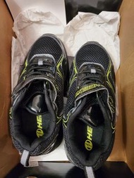 Heelys 暴走鞋