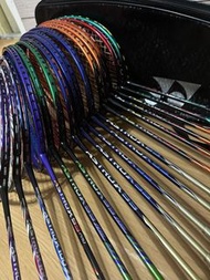 新年平放各熱門絕版 羽毛球拍 yonex victor 李寧各款拍各型號 100zz ax99 ax88dspro ax77pro  zf1 2 vtldf 弓11 雷霆100 80 黑金隼 龍牙 1