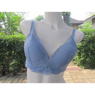 BRA PIEREE CARDIN 277 WITHOUT WIRE THIN BBUSA LACE BLE SIZE 36B (B80)