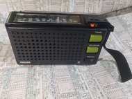 PHILIPS飛利浦中古收音機，古董懷舊收音機。