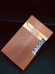 Bật Lửa Gas Đá Lighter Dupont Chạm Khắc Dikang Classic ( Màu Đỏ Đồng Bạc - Xài Gas - Lửa Thường ) Hộ