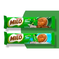 NESTLE Milo Sandwich Biscuit / Biskut Sandwic 104GM ( Original / Milk )