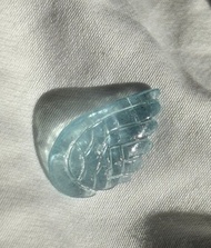 精品 海藍寶水晶 雕件 羽毛雕刻 原石 水晶 crystal 擺設 擺件