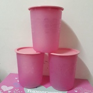 TUPPERWARE BRANDS ONE TOUCH 1.25L