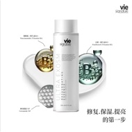 vie signature rejuvenating essence toner 200ml