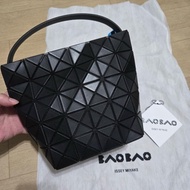 Issey Miyake 三宅一生 BaoBao 小號 valley 霧面黑 hobo包